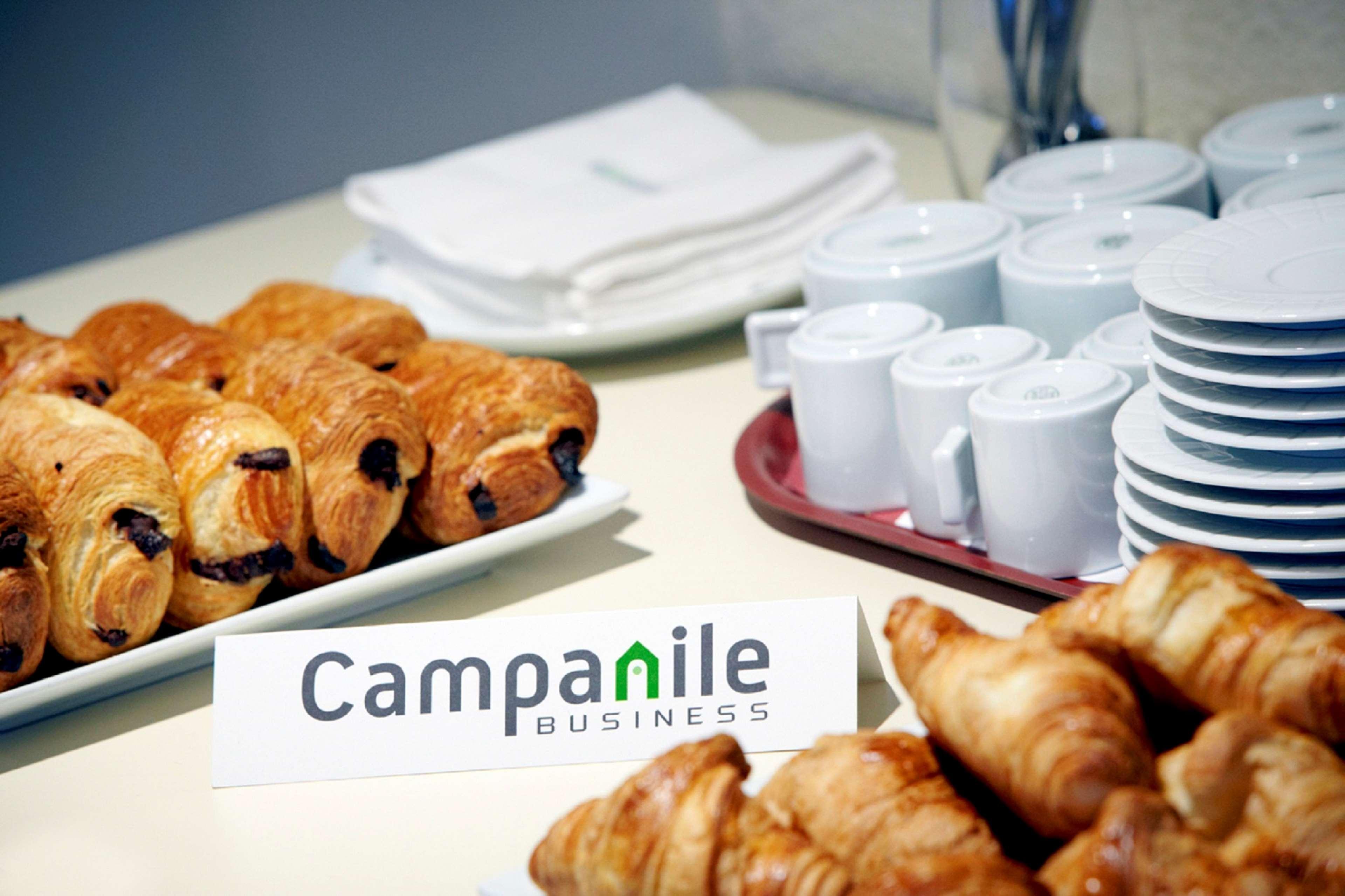 Campanile Versailles Buc 3*